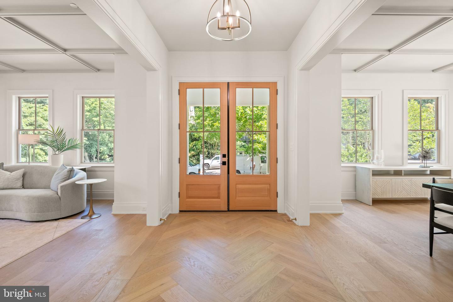 5022 CATHEDRAL AVE NW, WASHINGTON, District Of Columbia 20016, 6 Bedrooms Bedrooms, ,4 BathroomsBathrooms,Residential,For sale,5022 CATHEDRAL AVE NW,DCDC2205756 MLS # DCDC2205756
