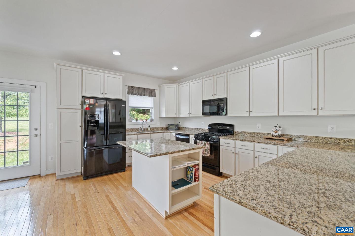 2126 SUNDOWN PL, CHARLOTTESVILLE, Virginia 22911, 3 Bedrooms Bedrooms, ,2 BathroomsBathrooms,Residential,For sale,2126 SUNDOWN PL,665721 MLS # 665721