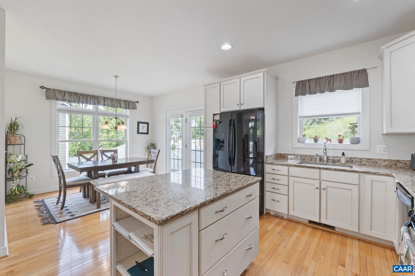 2126 SUNDOWN PL, CHARLOTTESVILLE, Virginia 22911, 3 Bedrooms Bedrooms, ,2 BathroomsBathrooms,Residential,For sale,2126 SUNDOWN PL,665721 MLS # 665721