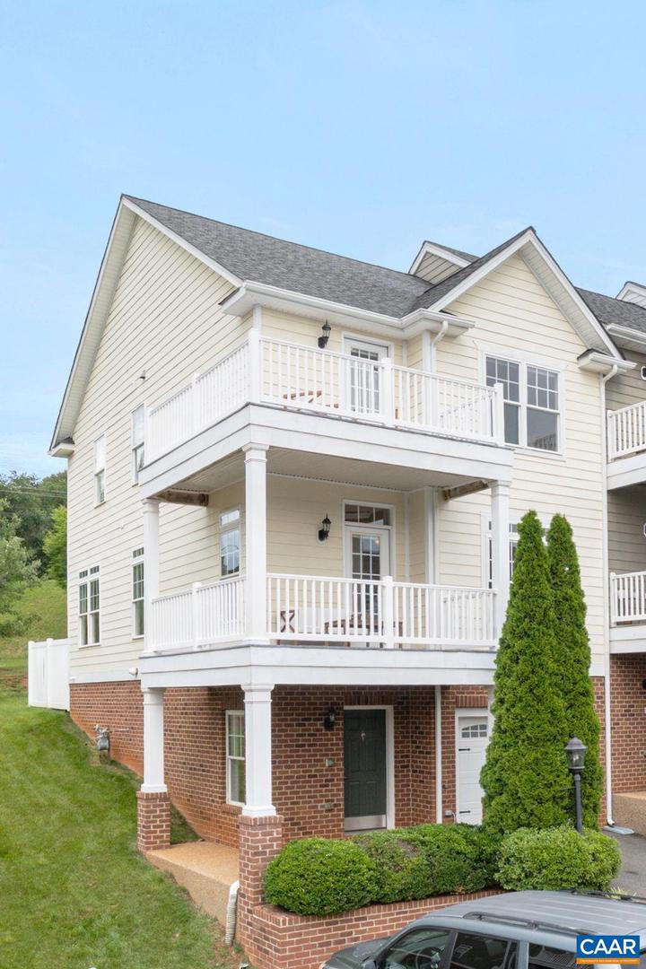2126 SUNDOWN PL, CHARLOTTESVILLE, Virginia 22911, 3 Bedrooms Bedrooms, ,2 BathroomsBathrooms,Residential,For sale,2126 SUNDOWN PL,665721 MLS # 665721