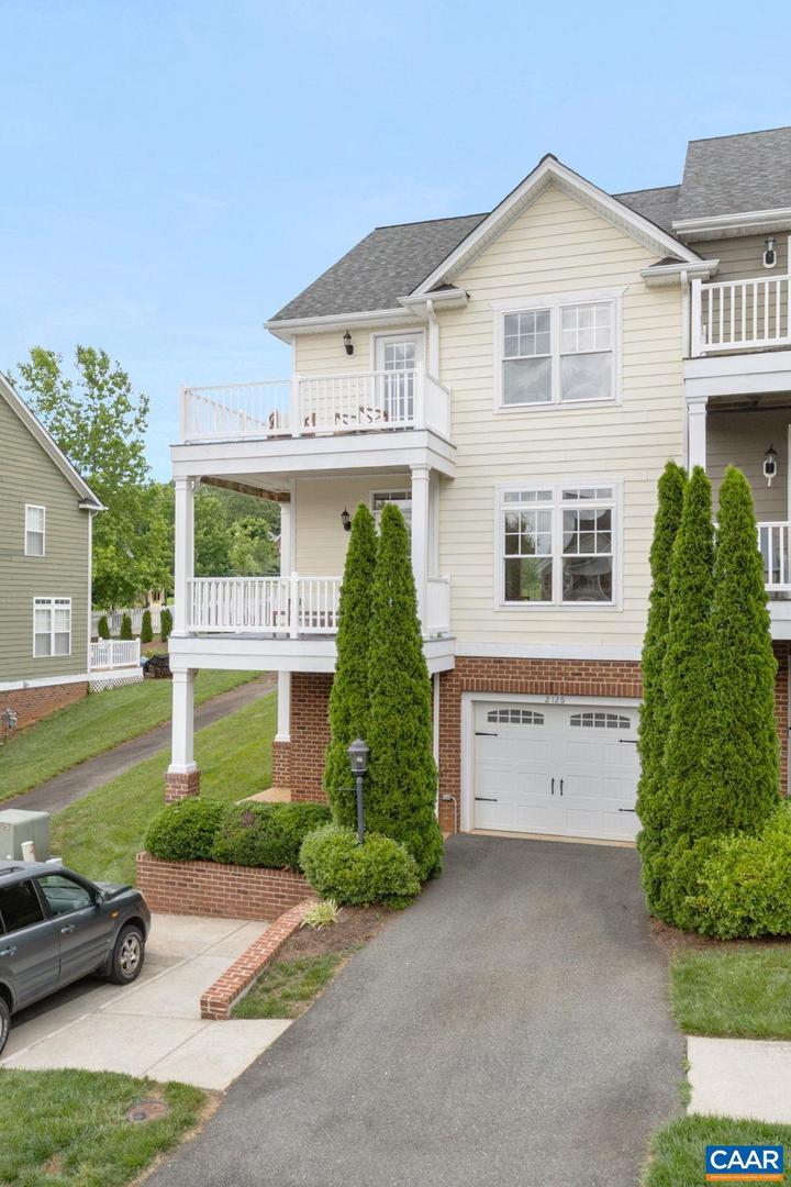2126 SUNDOWN PL, CHARLOTTESVILLE, Virginia 22911, 3 Bedrooms Bedrooms, ,2 BathroomsBathrooms,Residential,For sale,2126 SUNDOWN PL,665721 MLS # 665721