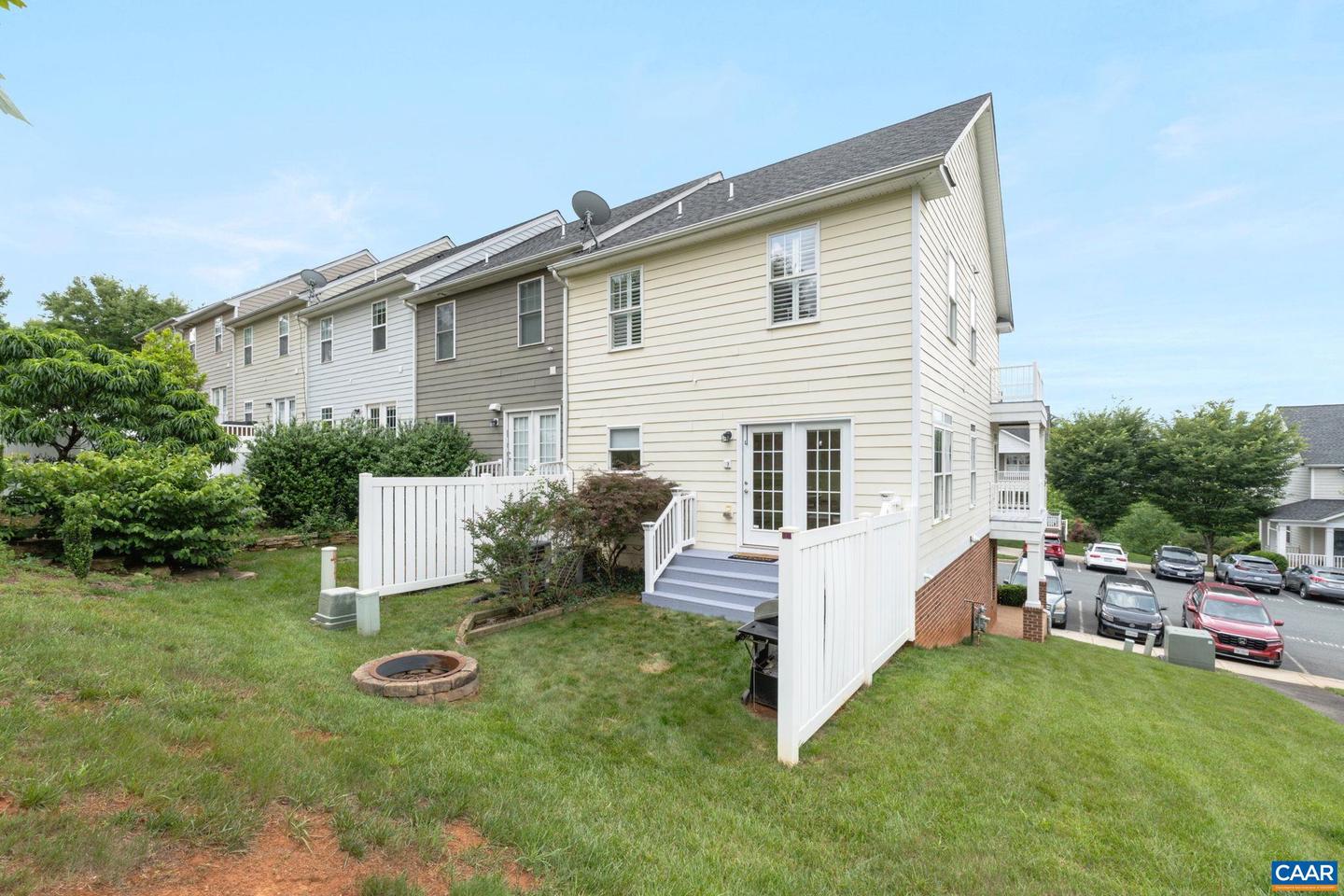 2126 SUNDOWN PL, CHARLOTTESVILLE, Virginia 22911, 3 Bedrooms Bedrooms, ,2 BathroomsBathrooms,Residential,For sale,2126 SUNDOWN PL,665721 MLS # 665721