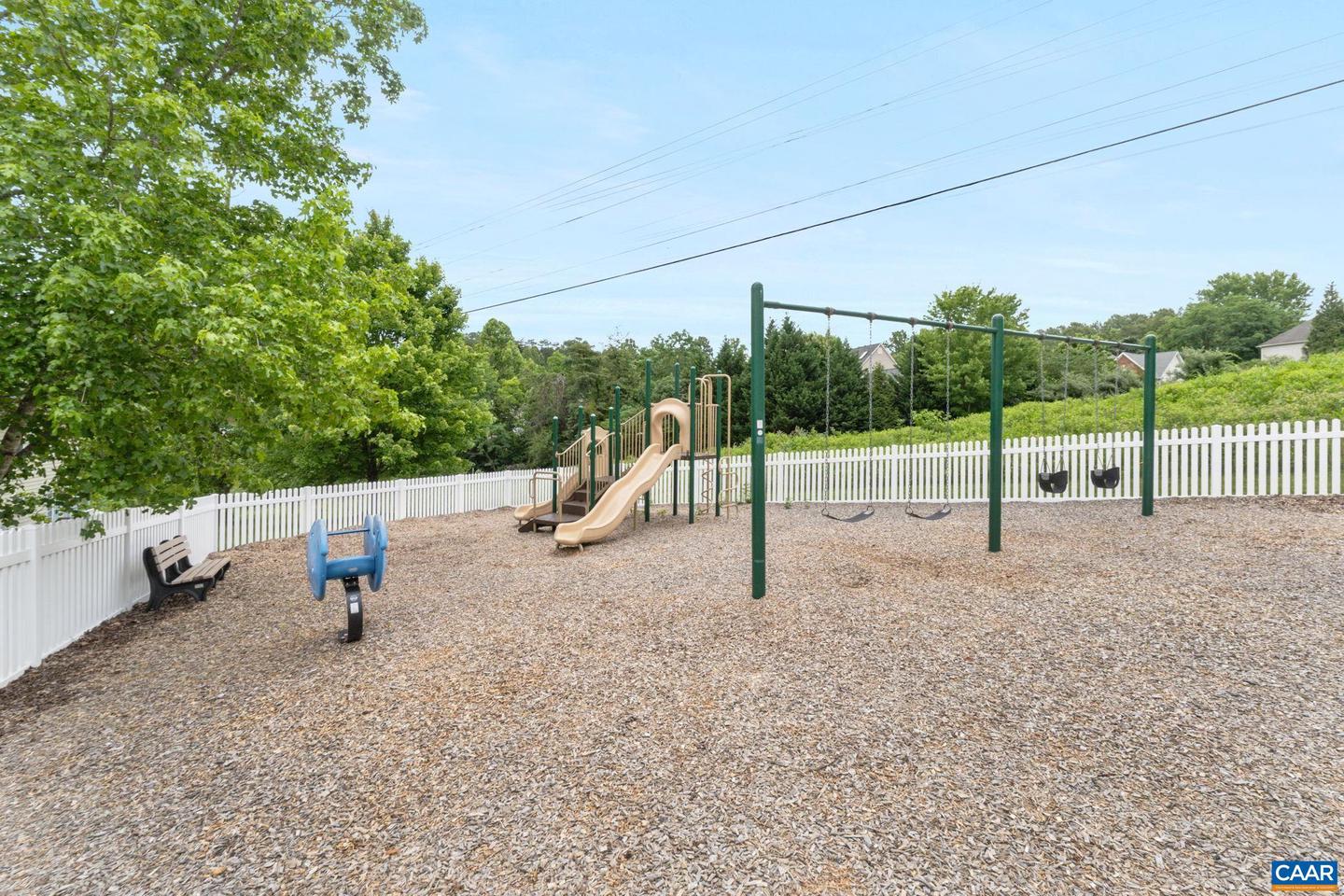 2126 SUNDOWN PL, CHARLOTTESVILLE, Virginia 22911, 3 Bedrooms Bedrooms, ,2 BathroomsBathrooms,Residential,For sale,2126 SUNDOWN PL,665721 MLS # 665721