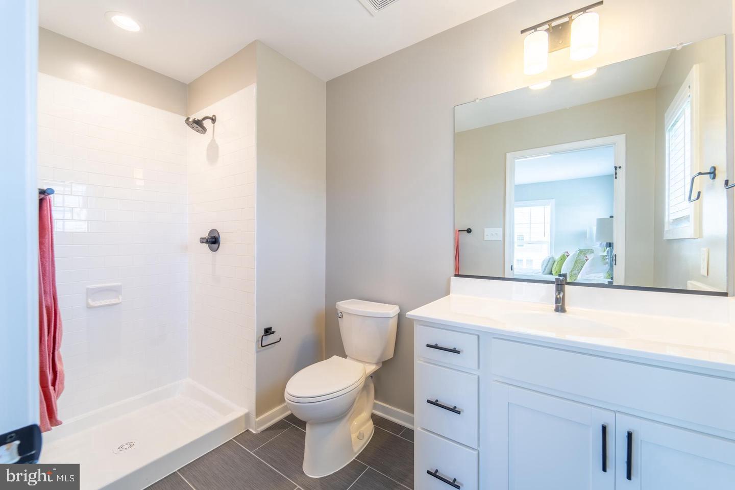456 WOODCREST DR SE #456A, WASHINGTON, District Of Columbia 20032, 2 Bedrooms Bedrooms, ,2 BathroomsBathrooms,Residential,For sale,456 WOODCREST DR SE #456A,DCDC2205770 MLS # DCDC2205770