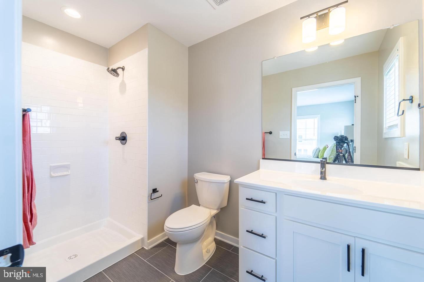 456 WOODCREST DR SE #456A, WASHINGTON, District Of Columbia 20032, 2 Bedrooms Bedrooms, ,2 BathroomsBathrooms,Residential,For sale,456 WOODCREST DR SE #456A,DCDC2205770 MLS # DCDC2205770
