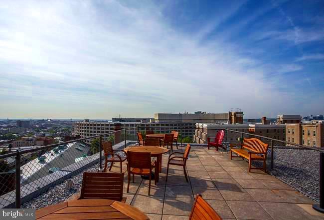 1954 COLUMBIA RD NW #308, WASHINGTON, District Of Columbia 20009, ,1 BathroomBathrooms,Residential,For sale,1954 COLUMBIA RD NW #308,DCDC2205746 MLS # DCDC2205746