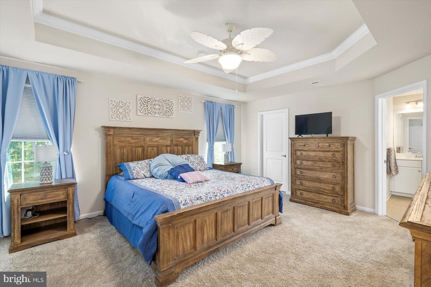 11326 OAKVILLE LN, SPOTSYLVANIA, Virginia 22551, 5 Bedrooms Bedrooms, ,4 BathroomsBathrooms,Residential,For sale,11326 OAKVILLE LN,VASP2033958 MLS # VASP2033958
