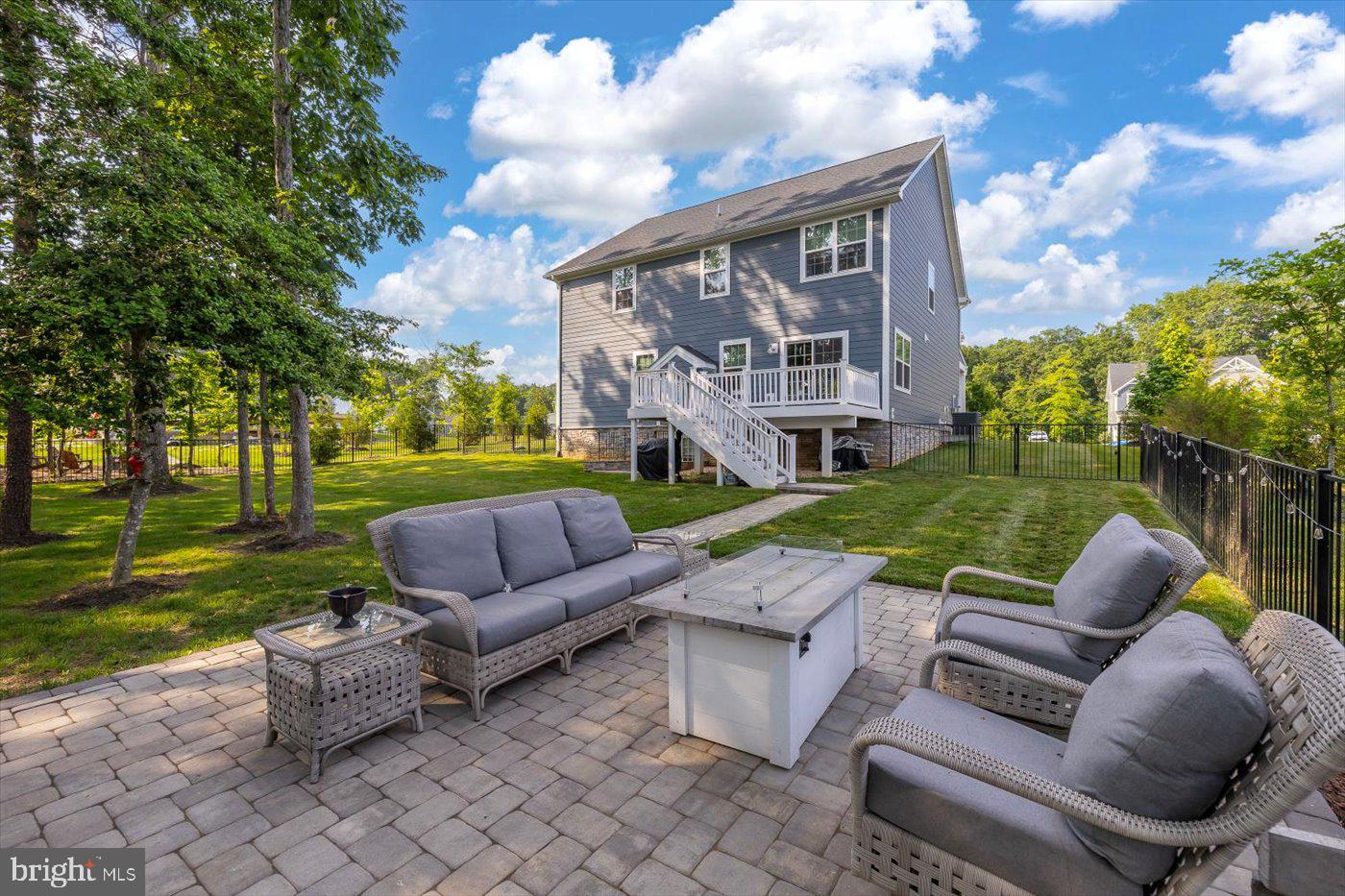 11326 OAKVILLE LN, SPOTSYLVANIA, Virginia 22551, 5 Bedrooms Bedrooms, ,4 BathroomsBathrooms,Residential,For sale,11326 OAKVILLE LN,VASP2033958 MLS # VASP2033958