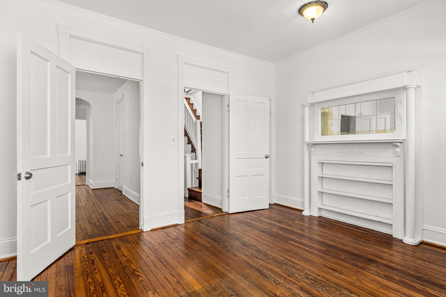 2017 19TH ST NW, WASHINGTON, District Of Columbia 20009, 7 Bedrooms Bedrooms, ,3 BathroomsBathrooms,Residential,For sale,2017 19TH ST NW,DCDC2205772 MLS # DCDC2205772