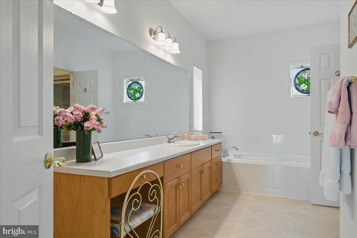 35 LAKE SHORE DR, UNION HALL, Virginia 24176, 3 Bedrooms Bedrooms, ,3 BathroomsBathrooms,Residential,For sale,35 LAKE SHORE DR,VAFK2000078 MLS # VAFK2000078