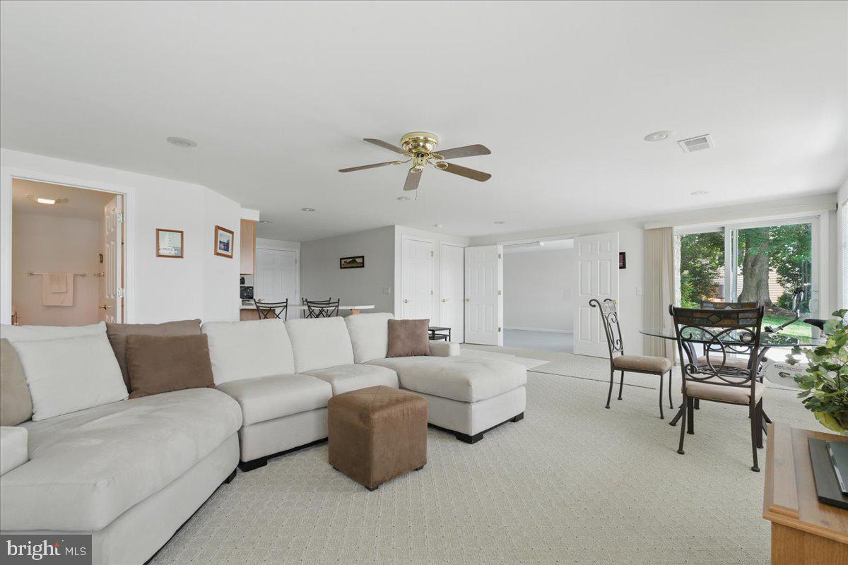 35 LAKE SHORE DR, UNION HALL, Virginia 24176, 3 Bedrooms Bedrooms, ,3 BathroomsBathrooms,Residential,For sale,35 LAKE SHORE DR,VAFK2000078 MLS # VAFK2000078