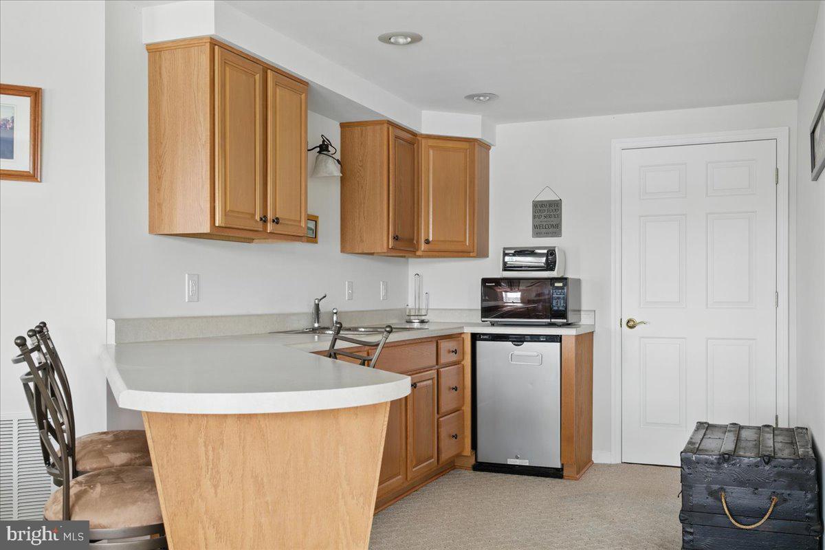 35 LAKE SHORE DR, UNION HALL, Virginia 24176, 3 Bedrooms Bedrooms, ,3 BathroomsBathrooms,Residential,For sale,35 LAKE SHORE DR,VAFK2000078 MLS # VAFK2000078