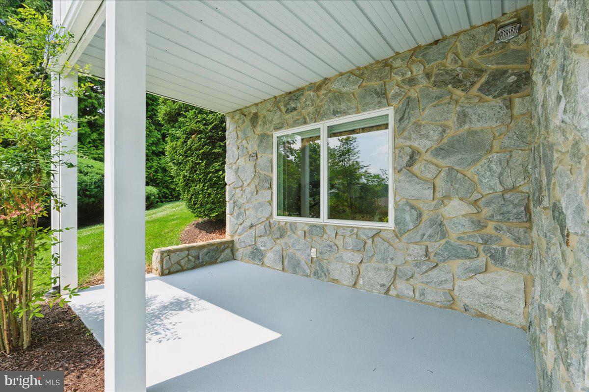 35 LAKE SHORE DR, UNION HALL, Virginia 24176, 3 Bedrooms Bedrooms, ,3 BathroomsBathrooms,Residential,For sale,35 LAKE SHORE DR,VAFK2000078 MLS # VAFK2000078