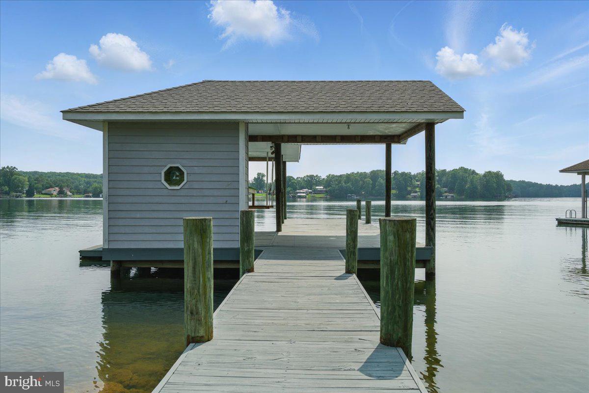 35 LAKE SHORE DR, UNION HALL, Virginia 24176, 3 Bedrooms Bedrooms, ,3 BathroomsBathrooms,Residential,For sale,35 LAKE SHORE DR,VAFK2000078 MLS # VAFK2000078