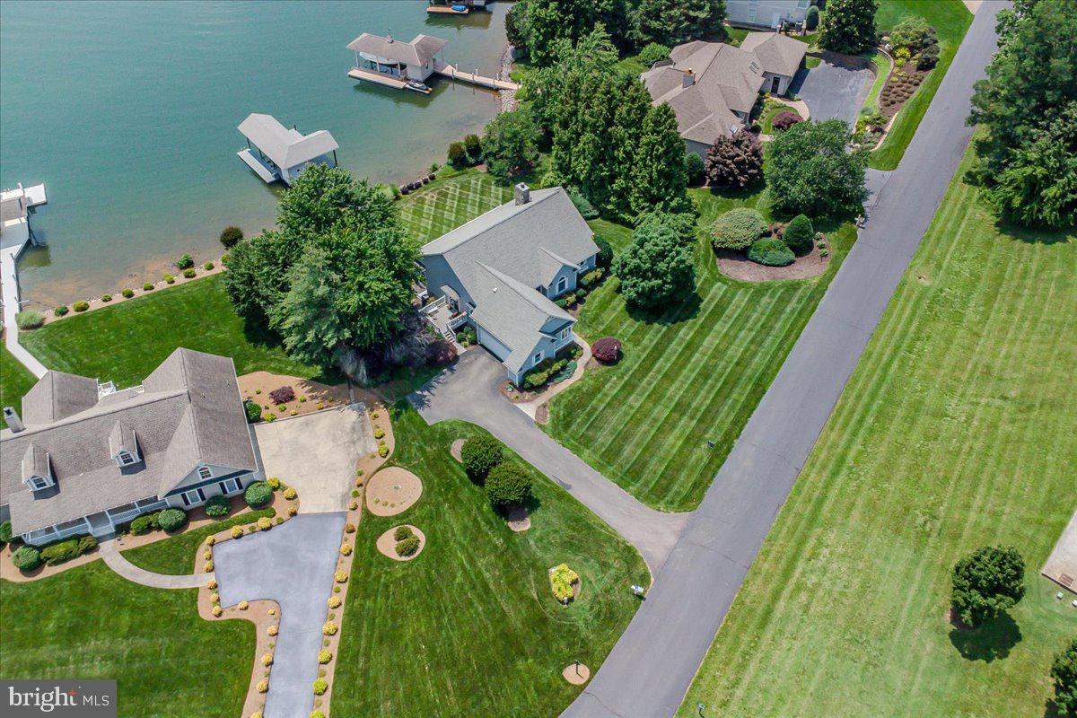 35 LAKE SHORE DR, UNION HALL, Virginia 24176, 3 Bedrooms Bedrooms, ,3 BathroomsBathrooms,Residential,For sale,35 LAKE SHORE DR,VAFK2000078 MLS # VAFK2000078