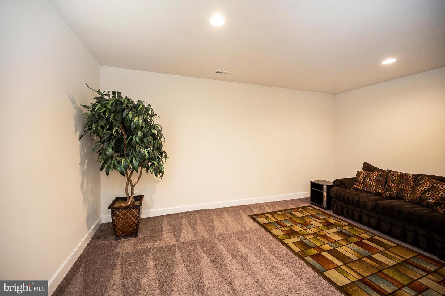 8 SORREL LN, STAFFORD, Virginia 22554, 5 Bedrooms Bedrooms, ,4 BathroomsBathrooms,Residential,For sale,8 SORREL LN,VAST2039848 MLS # VAST2039848