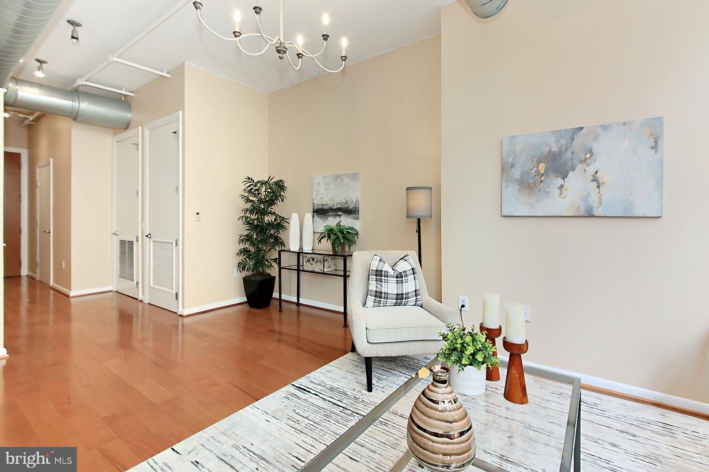 811 4TH ST NW #307, WASHINGTON, District Of Columbia 20001, 1 Bedroom Bedrooms, ,1 BathroomBathrooms,Residential,For sale,811 4TH ST NW #307,DCDC2205816 MLS # DCDC2205816