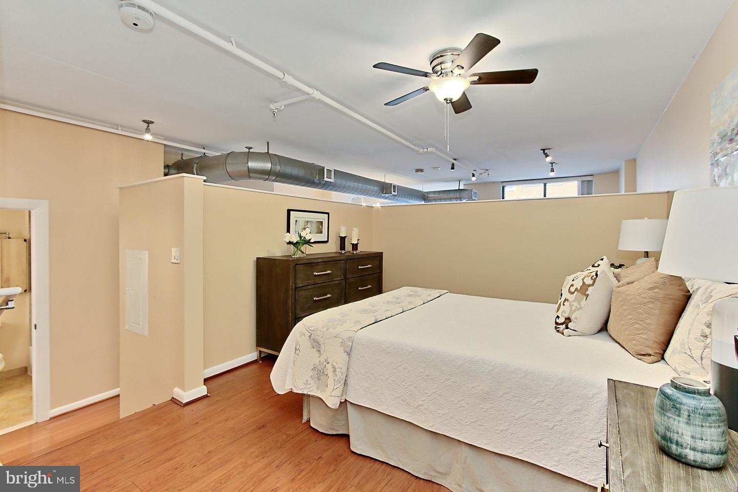 811 4TH ST NW #307, WASHINGTON, District Of Columbia 20001, 1 Bedroom Bedrooms, ,1 BathroomBathrooms,Residential,For sale,811 4TH ST NW #307,DCDC2205816 MLS # DCDC2205816