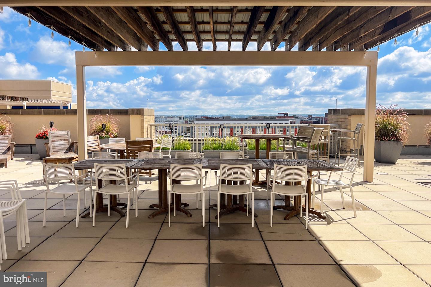 811 4TH ST NW #307, WASHINGTON, District Of Columbia 20001, 1 Bedroom Bedrooms, ,1 BathroomBathrooms,Residential,For sale,811 4TH ST NW #307,DCDC2205816 MLS # DCDC2205816