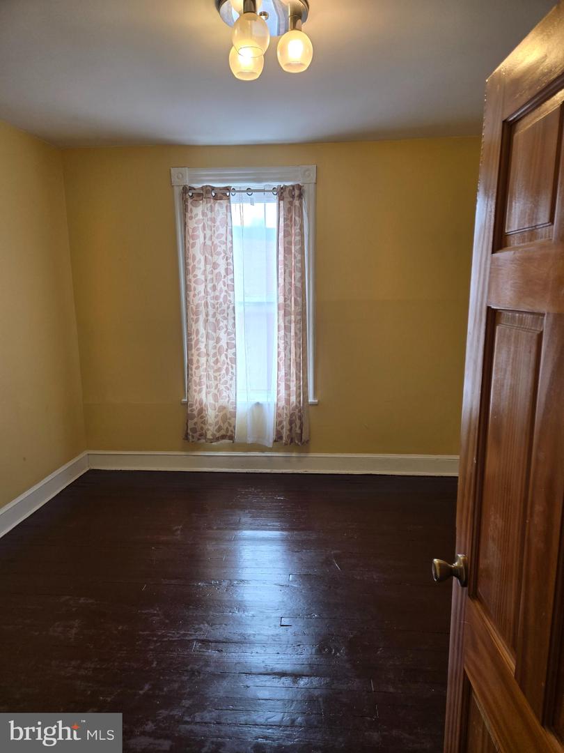 732 NW MORTON ST NW, WASHINGTON, District Of Columbia 20010, 7 Bedrooms Bedrooms, ,2 BathroomsBathrooms,Residential,For sale,732 NW MORTON ST NW,DCDC2205824 MLS # DCDC2205824
