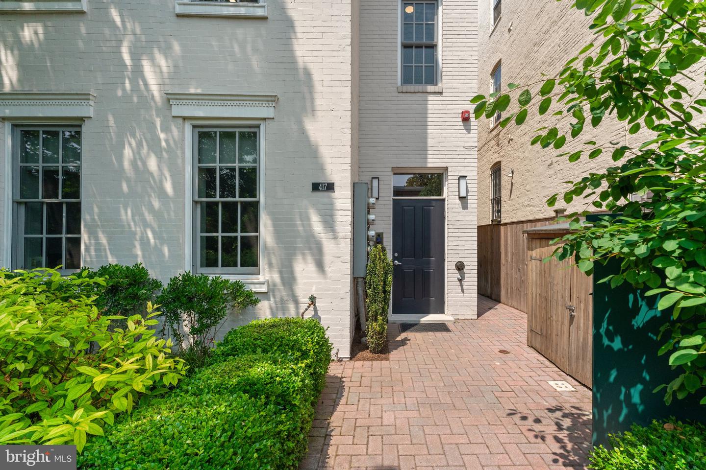 417 4TH ST SE #2, WASHINGTON, District Of Columbia 20003, 3 Bedrooms Bedrooms, ,2 BathroomsBathrooms,Residential,For sale,417 4TH ST SE #2,DCDC2205834 MLS # DCDC2205834