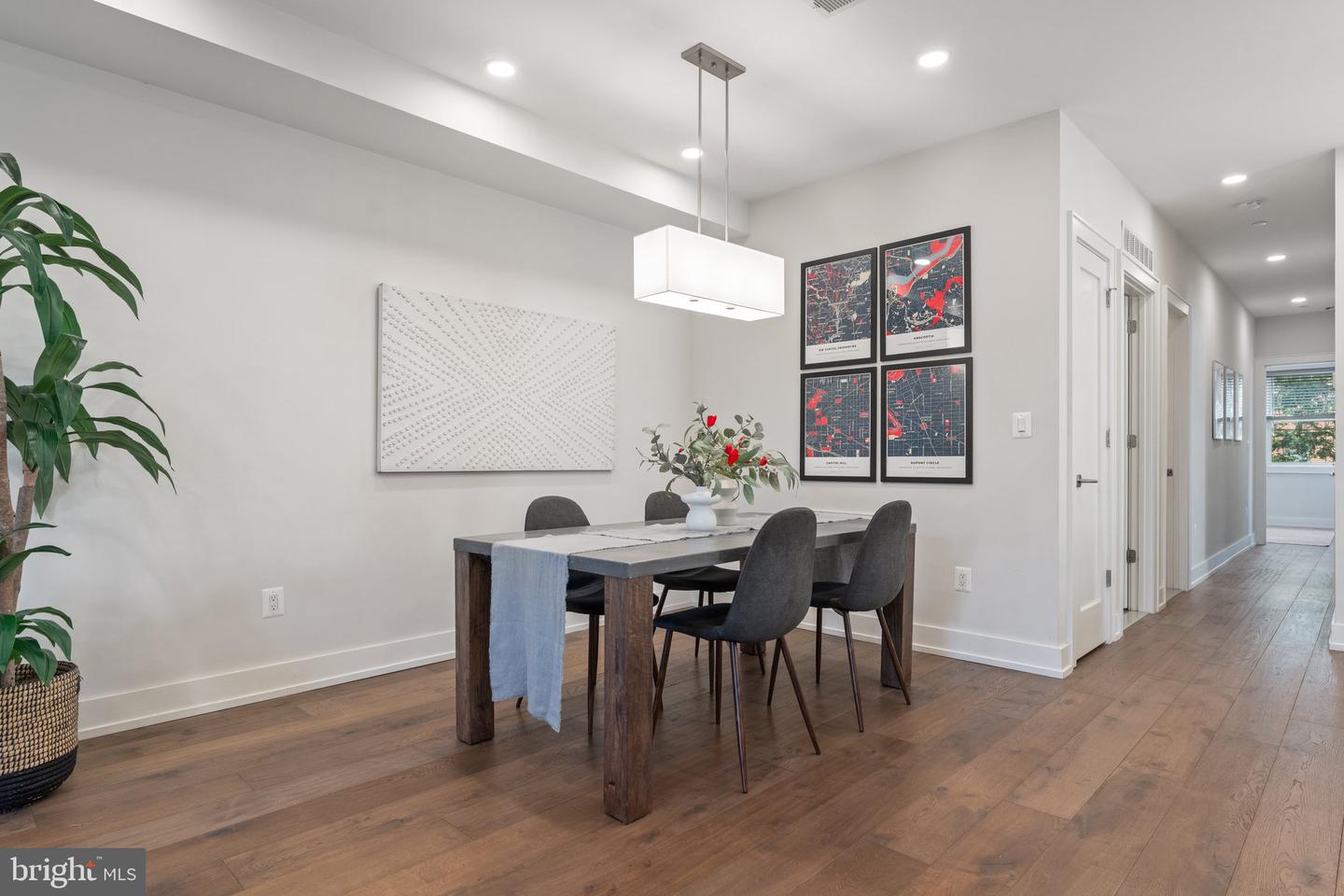 417 4TH ST SE #2, WASHINGTON, District Of Columbia 20003, 3 Bedrooms Bedrooms, ,2 BathroomsBathrooms,Residential,For sale,417 4TH ST SE #2,DCDC2205834 MLS # DCDC2205834
