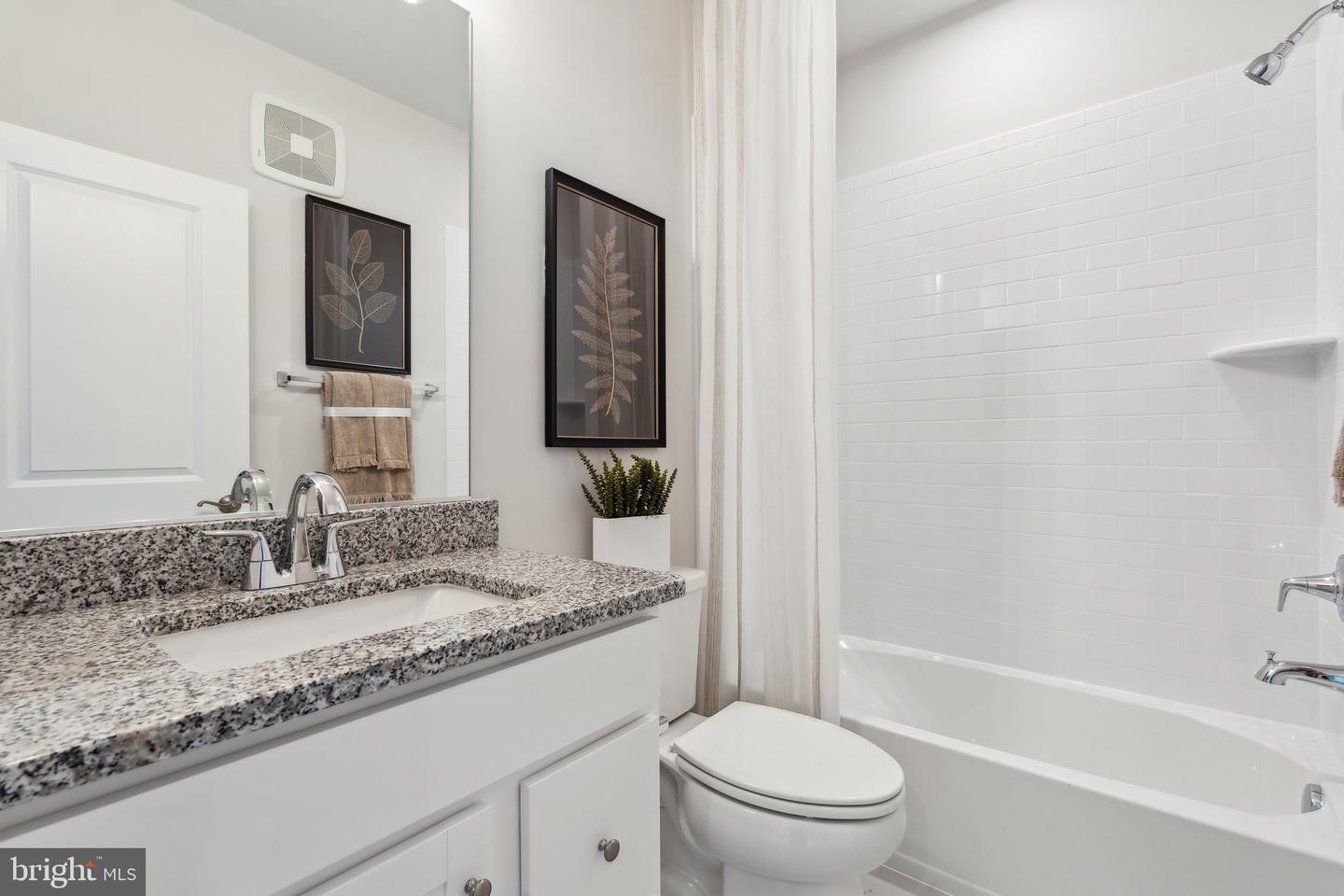 2009 ABBOCCATO TER SE, LEESBURG, Virginia 20175, 3 Bedrooms Bedrooms, ,2 BathroomsBathrooms,Residential,For sale,2009 ABBOCCATO TER SE,VALO2099604 MLS # VALO2099604