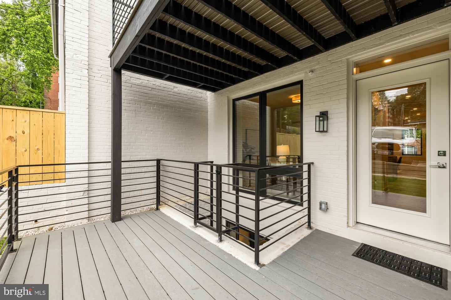 2647 41ST ST NW #2, WASHINGTON, District Of Columbia 20007, 3 Bedrooms Bedrooms, ,2 BathroomsBathrooms,Residential,For sale,2647 41ST ST NW #2,DCDC2205858 MLS # DCDC2205858