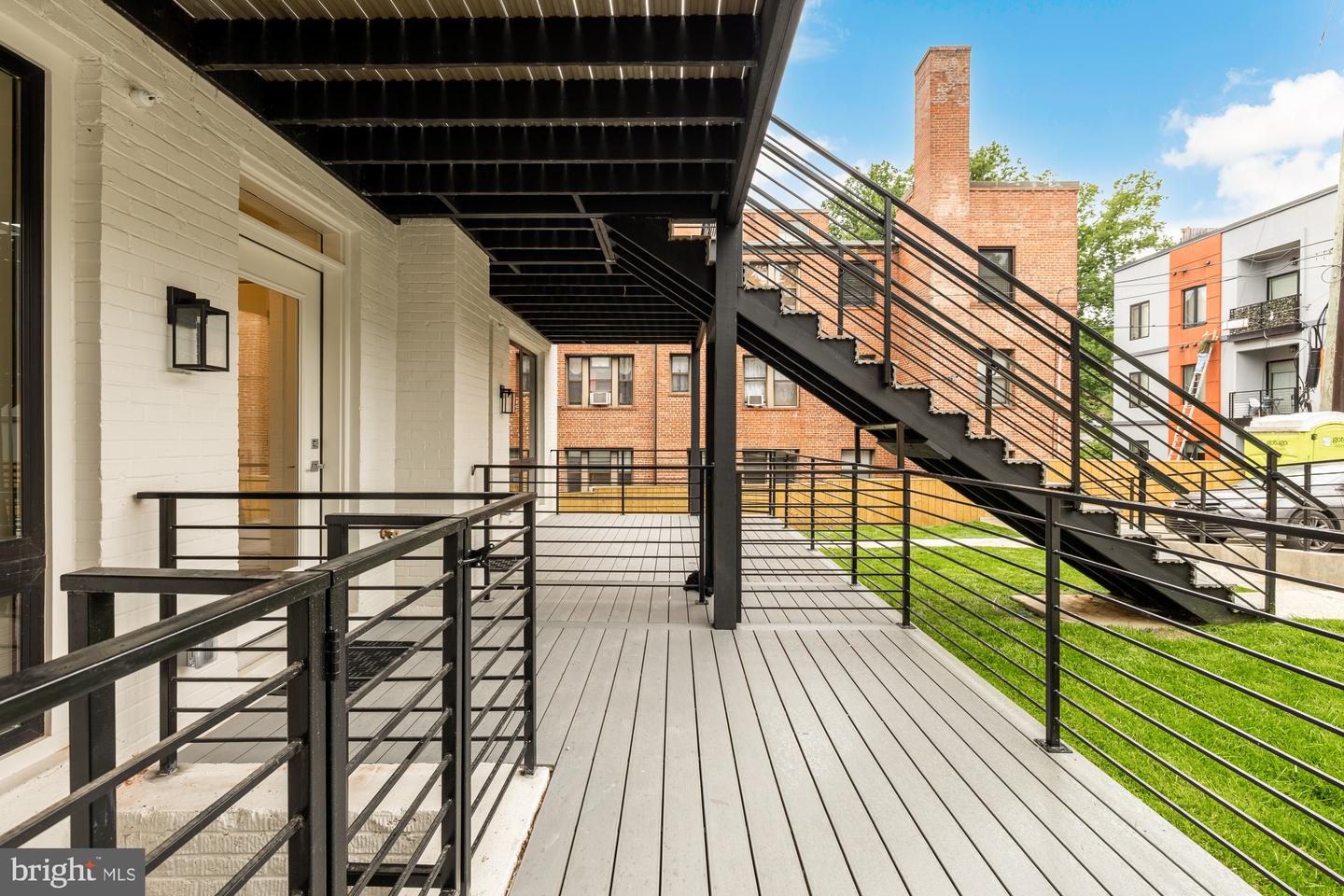 2647 41ST ST NW #2, WASHINGTON, District Of Columbia 20007, 3 Bedrooms Bedrooms, ,2 BathroomsBathrooms,Residential,For sale,2647 41ST ST NW #2,DCDC2205858 MLS # DCDC2205858