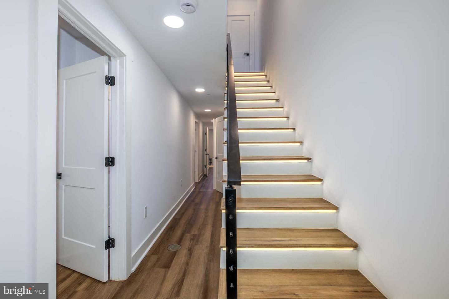 424 TAYLOR ST NW #A, WASHINGTON, District Of Columbia 20011, 3 Bedrooms Bedrooms, ,2 BathroomsBathrooms,Residential,For sale,424 TAYLOR ST NW #A,DCDC2205870 MLS # DCDC2205870