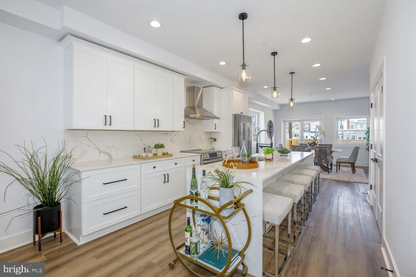 424 TAYLOR ST NW #A, WASHINGTON, District Of Columbia 20011, 3 Bedrooms Bedrooms, ,2 BathroomsBathrooms,Residential,For sale,424 TAYLOR ST NW #A,DCDC2205870 MLS # DCDC2205870