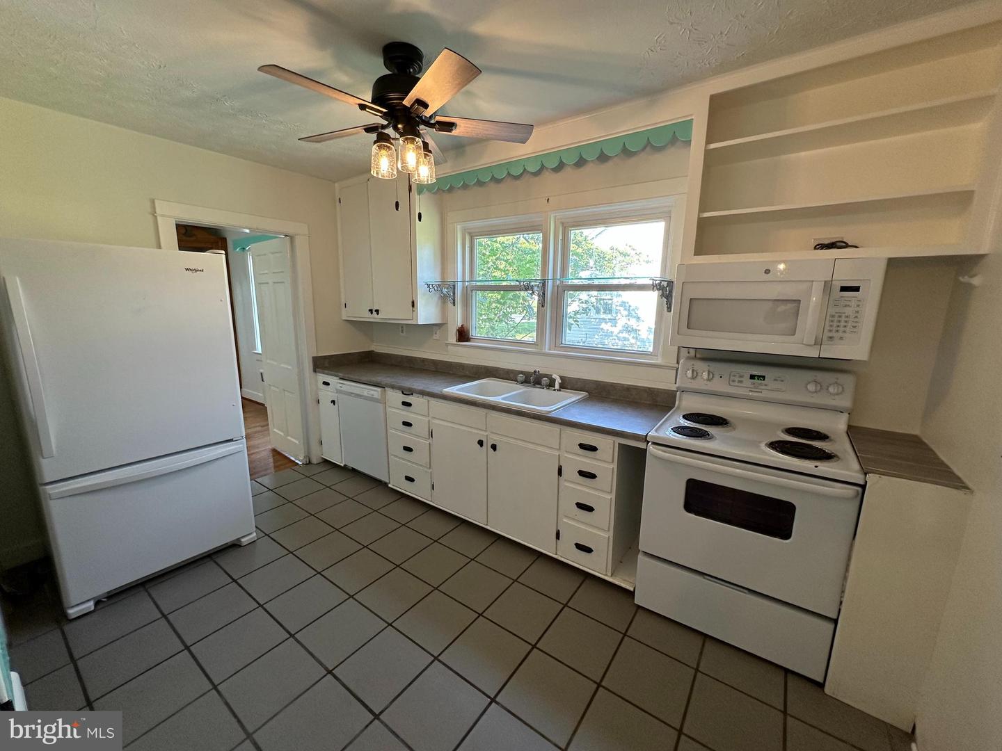 2 TERRACE LN, LURAY, Virginia 22835, 3 Bedrooms Bedrooms, ,1 BathroomBathrooms,Residential,For sale,2 TERRACE LN,VAPA2005030 MLS # VAPA2005030