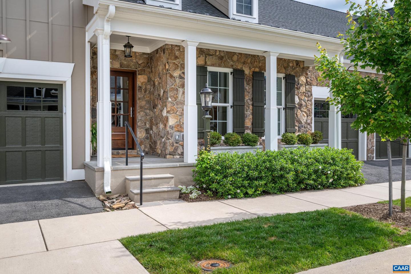 312 AVONDALE LN, CROZET, Virginia 22932, 4 Bedrooms Bedrooms, ,3 BathroomsBathrooms,Residential,For sale,312 AVONDALE LN,665744 MLS # 665744
