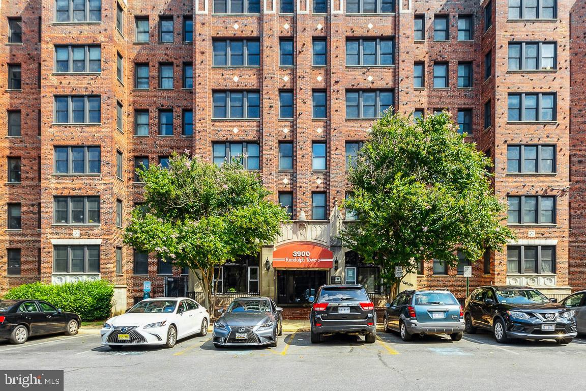 3900-3902 14TH ST NW #103, WASHINGTON, District Of Columbia 20011, 2 Bedrooms Bedrooms, ,1 BathroomBathrooms,Residential,For sale,3900-3902 14TH ST NW #103,DCDC2173072 MLS # DCDC2173072