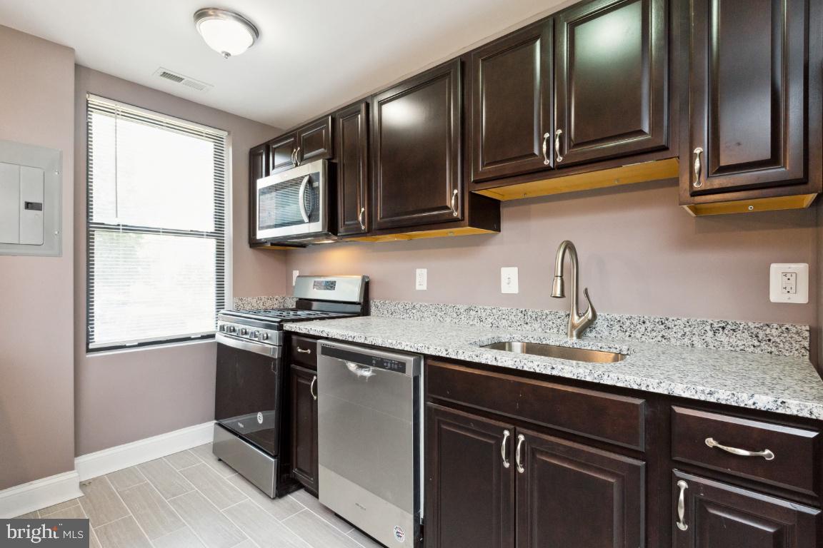 3900-3902 14TH ST NW #103, WASHINGTON, District Of Columbia 20011, 2 Bedrooms Bedrooms, ,1 BathroomBathrooms,Residential,For sale,3900-3902 14TH ST NW #103,DCDC2173072 MLS # DCDC2173072