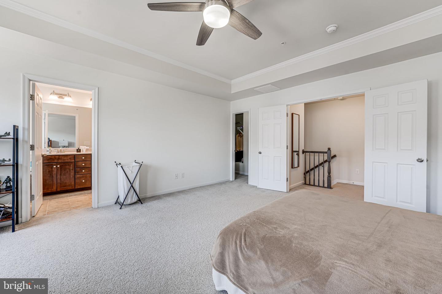 43373 TOWN GATE SQ, CHANTILLY, Virginia 20152, 3 Bedrooms Bedrooms, ,2 BathroomsBathrooms,Residential,For sale,43373 TOWN GATE SQ,VALO2090654 MLS # VALO2090654