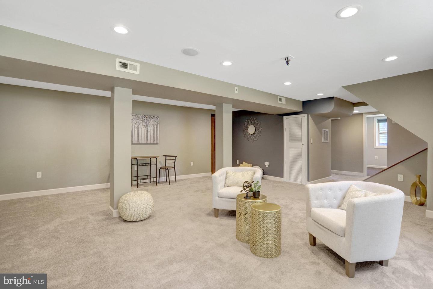 5623 OVERLY DR, ALEXANDRIA, Virginia 22310, 4 Bedrooms Bedrooms, ,2 BathroomsBathrooms,Residential,For sale,5623 OVERLY DR,VAFX2232664 MLS # VAFX2232664