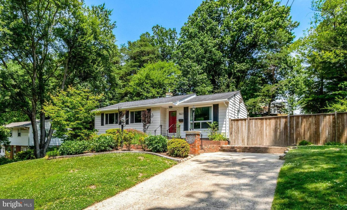 5623 OVERLY DR, ALEXANDRIA, Virginia 22310, 4 Bedrooms Bedrooms, ,2 BathroomsBathrooms,Residential,For sale,5623 OVERLY DR,VAFX2232664 MLS # VAFX2232664