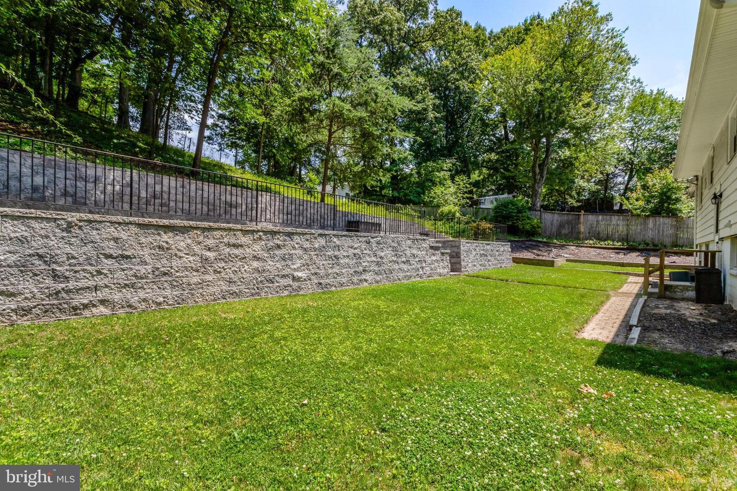 5623 OVERLY DR, ALEXANDRIA, Virginia 22310, 4 Bedrooms Bedrooms, ,2 BathroomsBathrooms,Residential,For sale,5623 OVERLY DR,VAFX2232664 MLS # VAFX2232664
