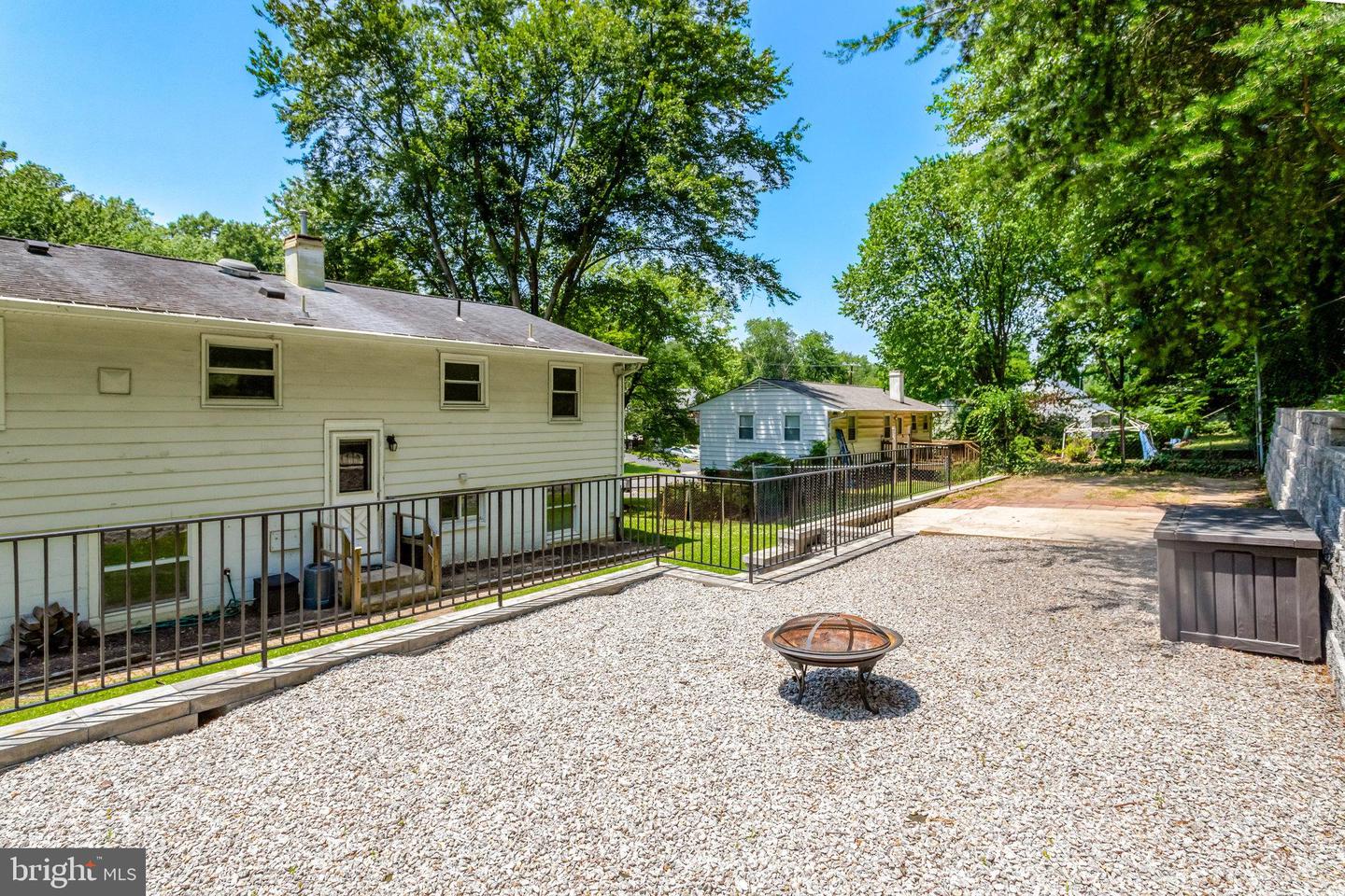 5623 OVERLY DR, ALEXANDRIA, Virginia 22310, 4 Bedrooms Bedrooms, ,2 BathroomsBathrooms,Residential,For sale,5623 OVERLY DR,VAFX2232664 MLS # VAFX2232664