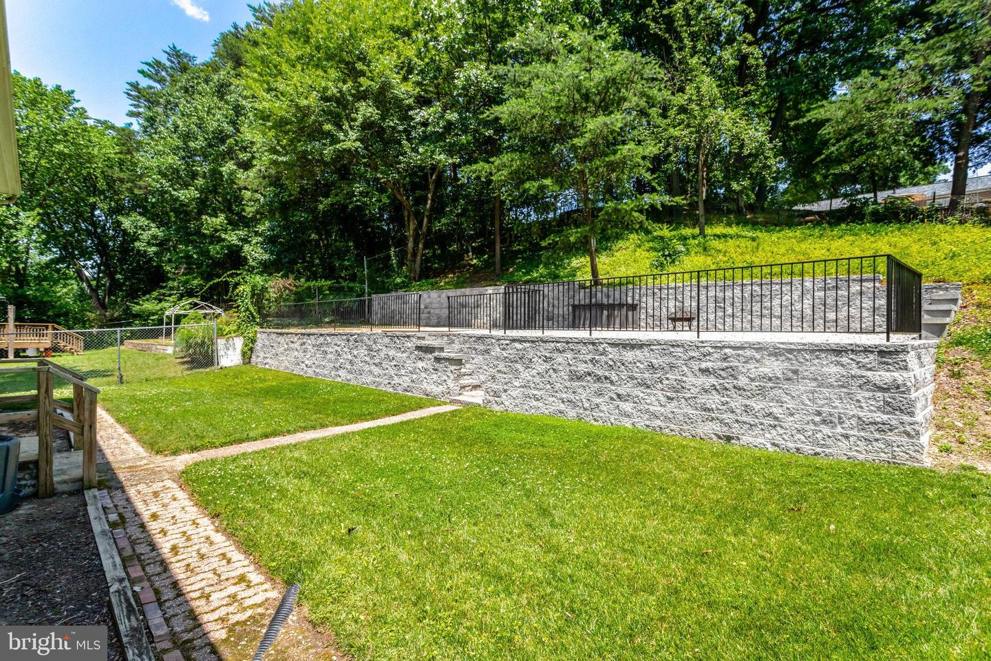 5623 OVERLY DR, ALEXANDRIA, Virginia 22310, 4 Bedrooms Bedrooms, ,2 BathroomsBathrooms,Residential,For sale,5623 OVERLY DR,VAFX2232664 MLS # VAFX2232664