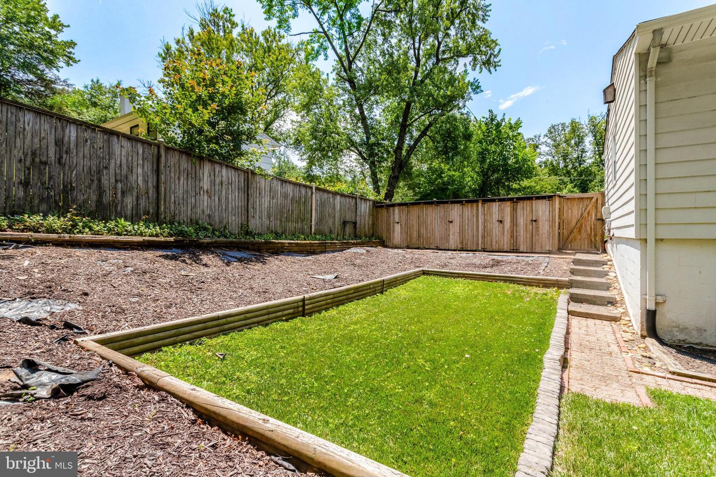 5623 OVERLY DR, ALEXANDRIA, Virginia 22310, 4 Bedrooms Bedrooms, ,2 BathroomsBathrooms,Residential,For sale,5623 OVERLY DR,VAFX2232664 MLS # VAFX2232664