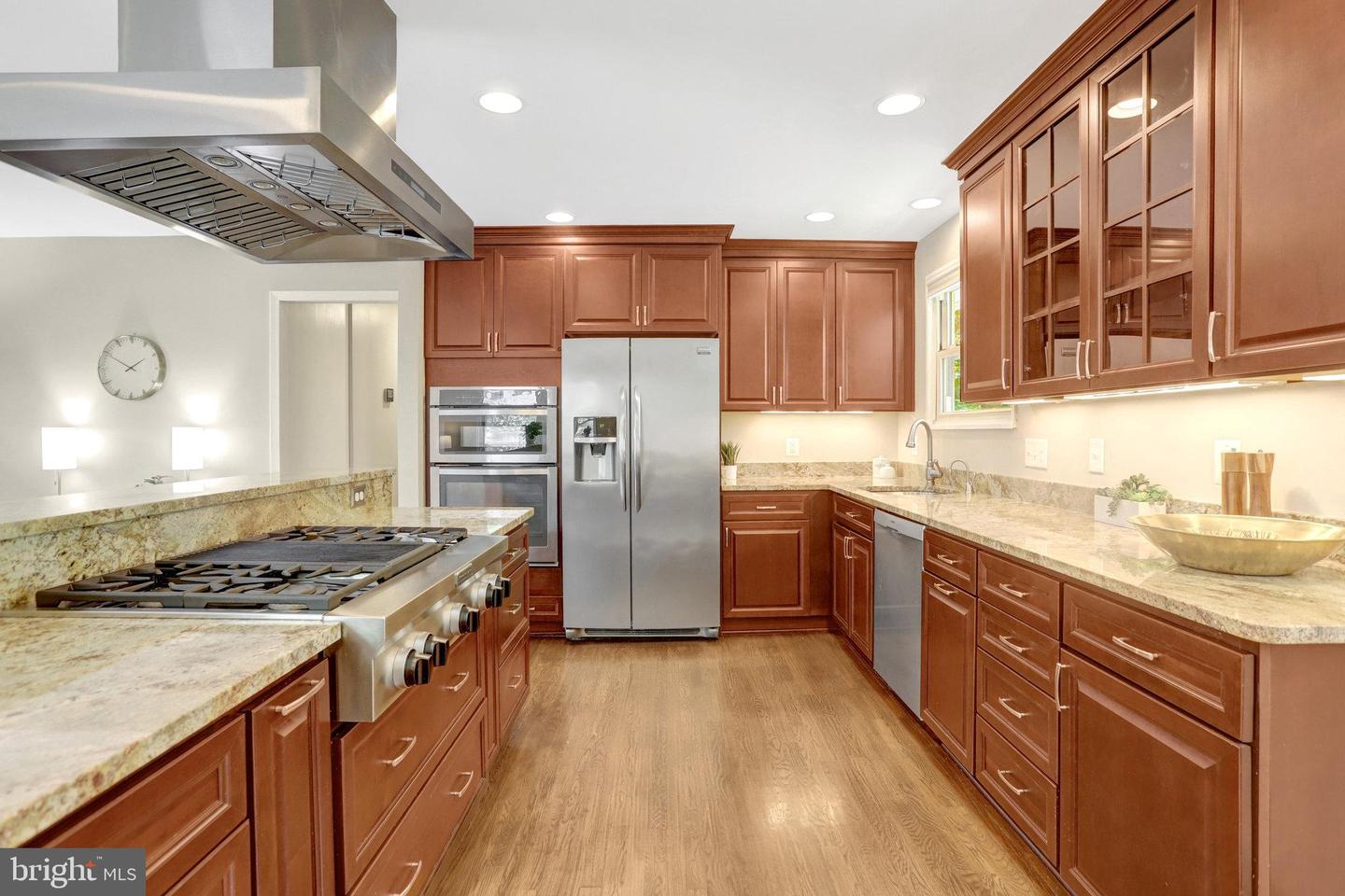 5623 OVERLY DR, ALEXANDRIA, Virginia 22310, 4 Bedrooms Bedrooms, ,2 BathroomsBathrooms,Residential,For sale,5623 OVERLY DR,VAFX2232664 MLS # VAFX2232664