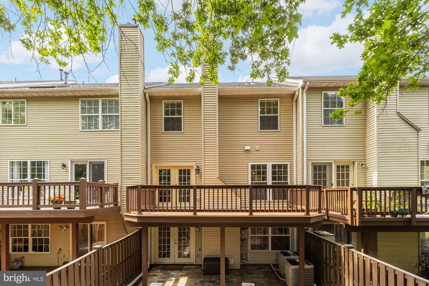 6660 KELSEY POINT CIR, ALEXANDRIA, Virginia 22315, 3 Bedrooms Bedrooms, ,2 BathroomsBathrooms,Residential,For sale,6660 KELSEY POINT CIR,VAFX2233482 MLS # VAFX2233482