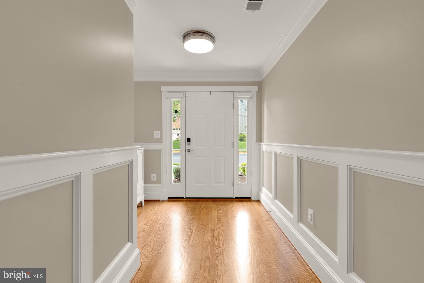 6660 KELSEY POINT CIR, ALEXANDRIA, Virginia 22315, 3 Bedrooms Bedrooms, ,2 BathroomsBathrooms,Residential,For sale,6660 KELSEY POINT CIR,VAFX2233482 MLS # VAFX2233482