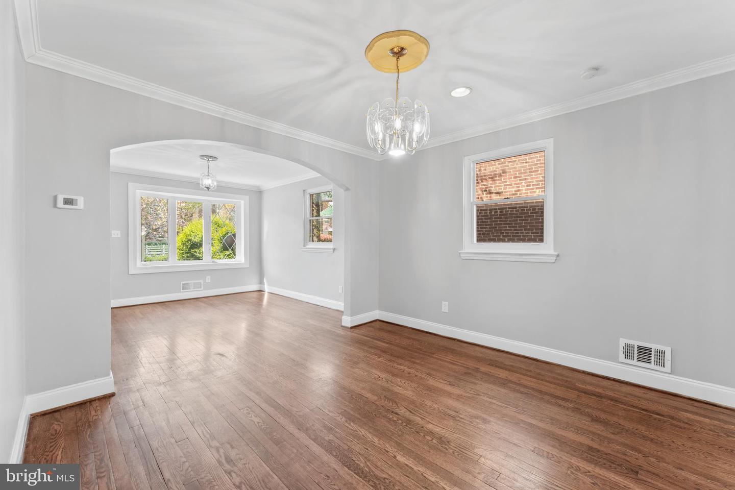 624 JEFFERSON ST NE, WASHINGTON, District Of Columbia 20011, 3 Bedrooms Bedrooms, ,2 BathroomsBathrooms,Residential,For sale,624 JEFFERSON ST NE,DCDC2196002 MLS # DCDC2196002