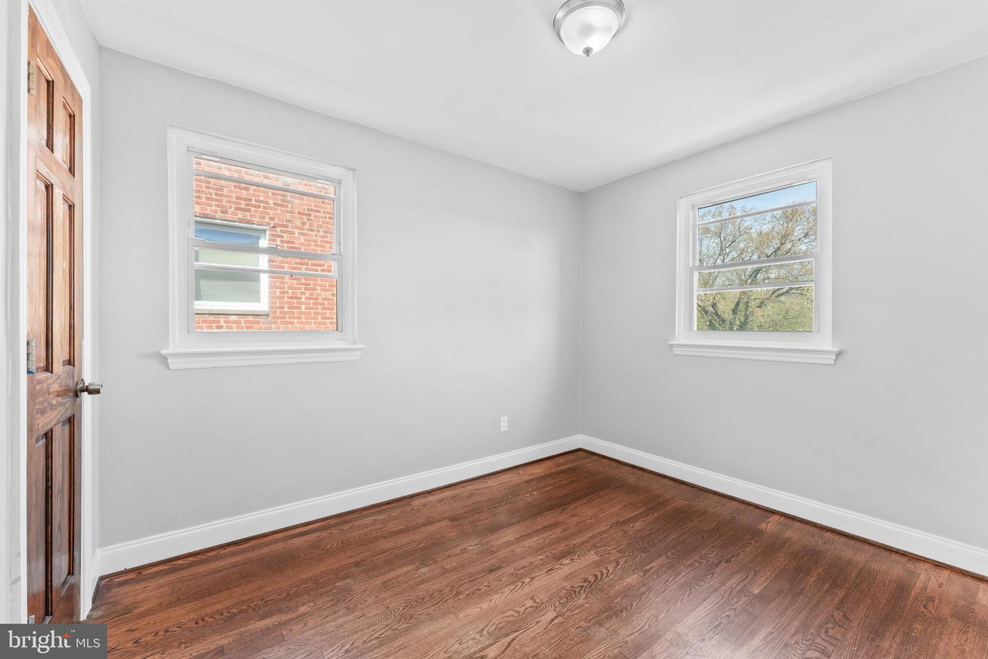 624 JEFFERSON ST NE, WASHINGTON, District Of Columbia 20011, 3 Bedrooms Bedrooms, ,2 BathroomsBathrooms,Residential,For sale,624 JEFFERSON ST NE,DCDC2196002 MLS # DCDC2196002