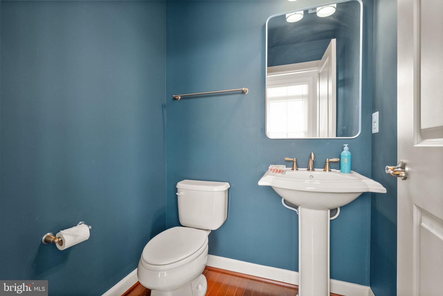 20790 DUXBURY TER, ASHBURN, Virginia 20147, 4 Bedrooms Bedrooms, ,3 BathroomsBathrooms,Residential,For sale,20790 DUXBURY TER,VALO2095326 MLS # VALO2095326