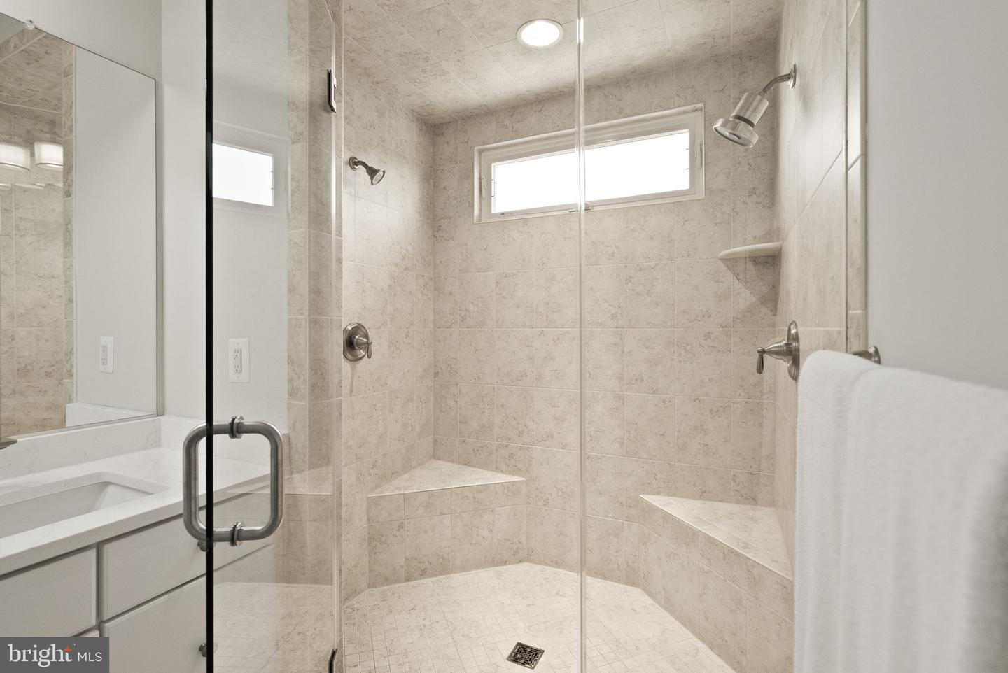 20790 DUXBURY TER, ASHBURN, Virginia 20147, 4 Bedrooms Bedrooms, ,3 BathroomsBathrooms,Residential,For sale,20790 DUXBURY TER,VALO2095326 MLS # VALO2095326