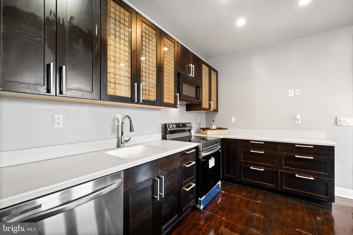 3700 13TH ST NW, WASHINGTON, District Of Columbia 20010, 6 Bedrooms Bedrooms, ,4 BathroomsBathrooms,Residential,For sale,3700 13TH ST NW,DCDC2198804 MLS # DCDC2198804